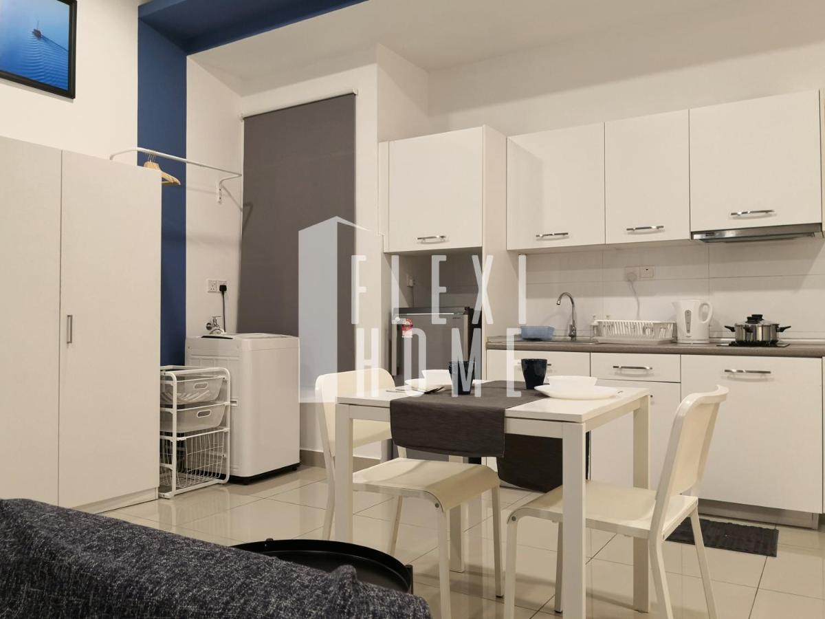 Homestay 1-2 Guests, Cybersquare Private - Cyberjaya, Flexihome-my